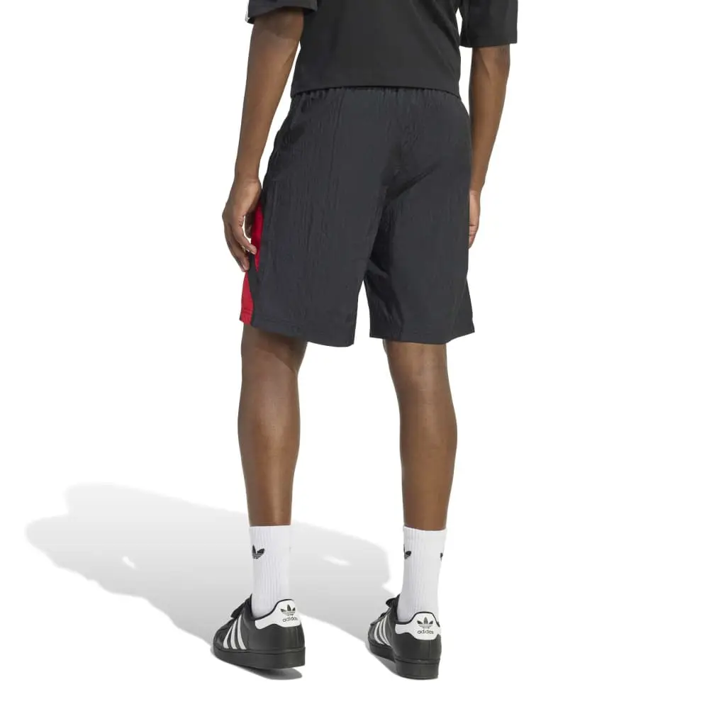Adicolor Blocked Shorts Black - Image 3