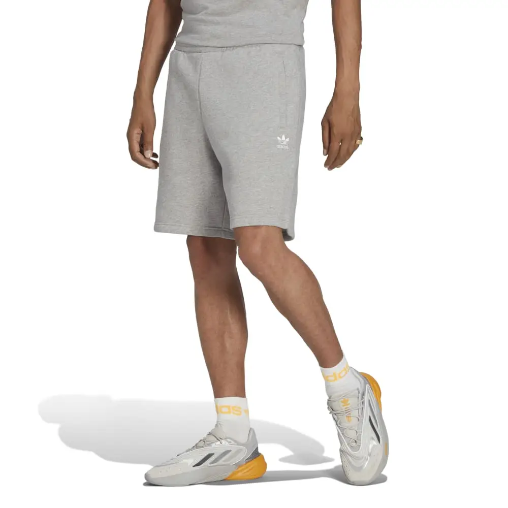 ESSENTIAL SHORT - Image 2