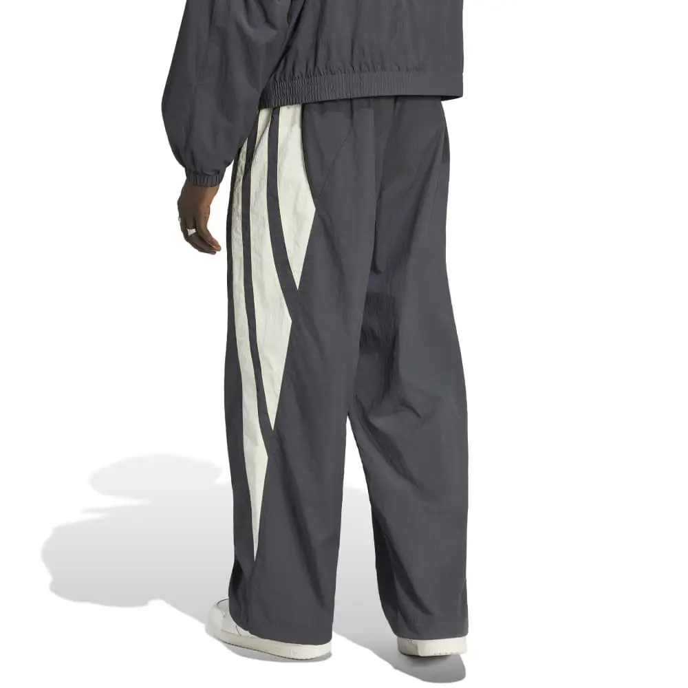 Originals Santiago Track Pant Black - Image 3