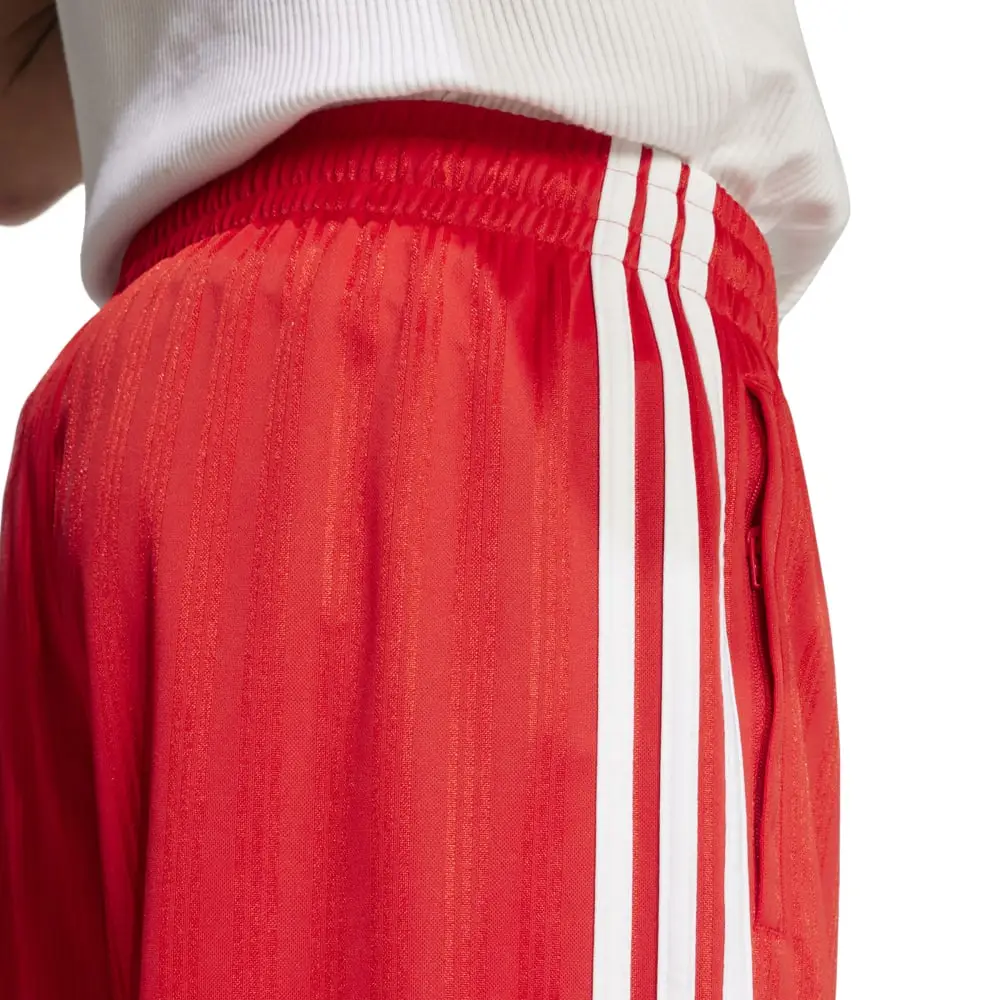 Poly Short - Image 5