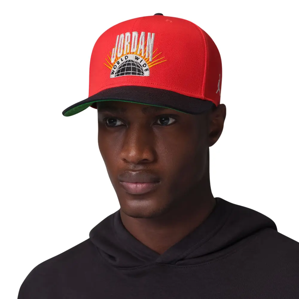 Essentials Pro Structured Flat Bill Hat Red