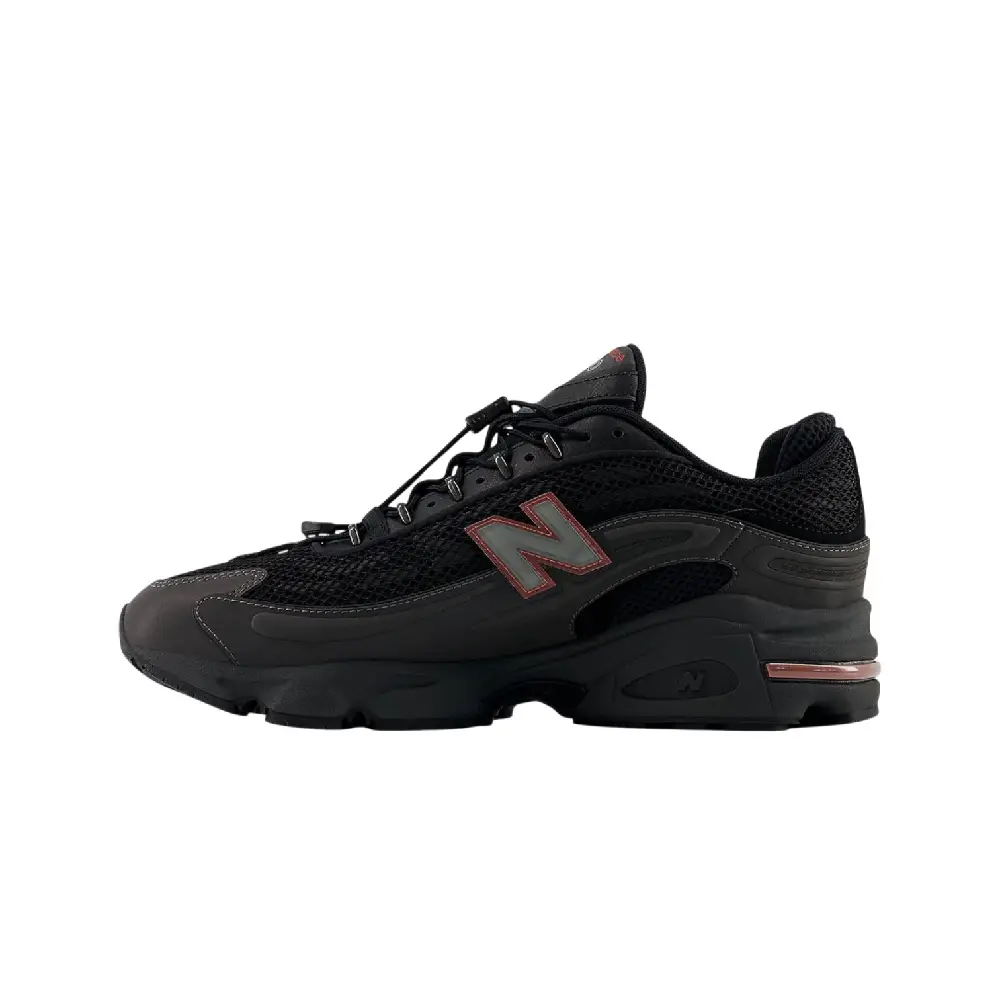1000G Black Sneakers