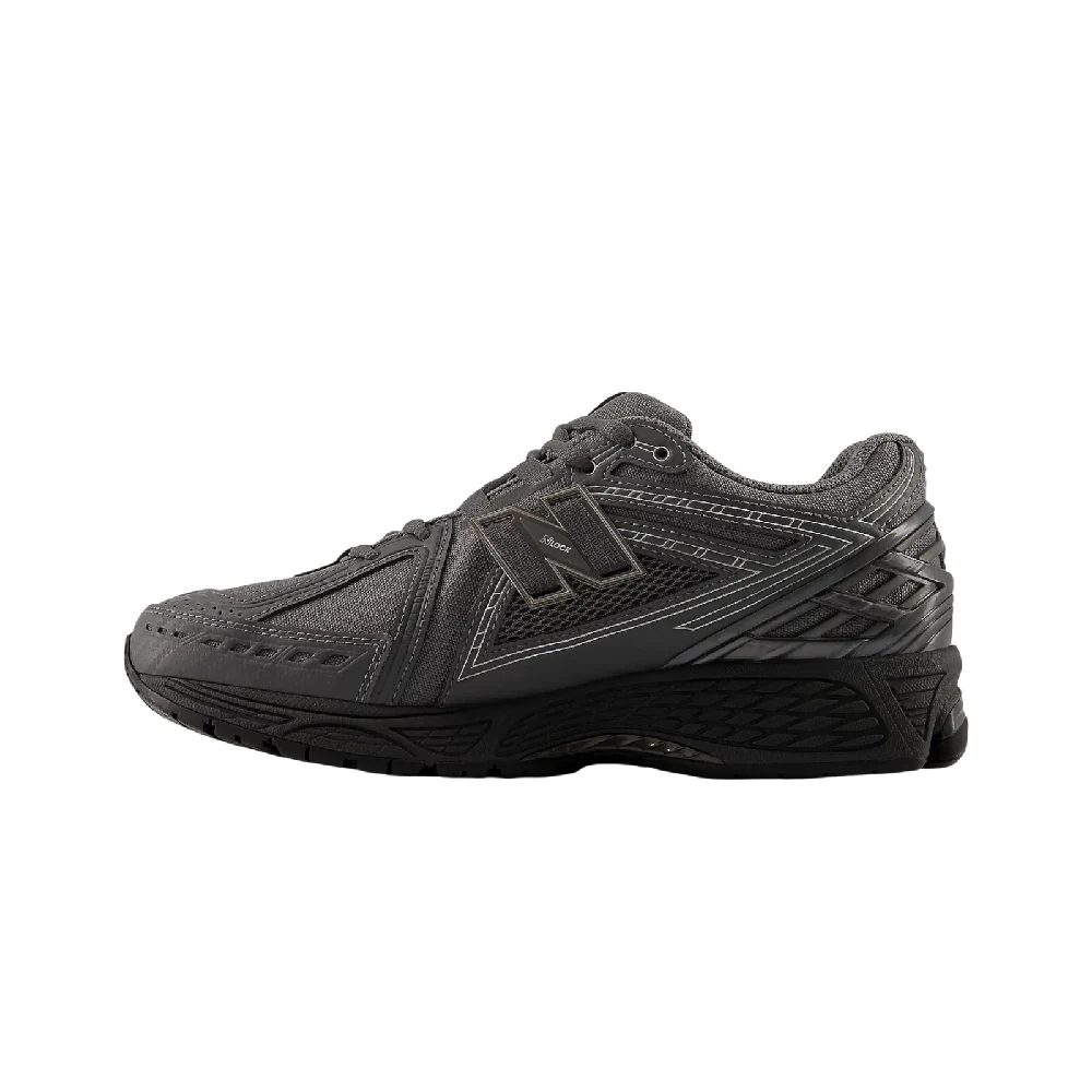 1906 Black Metallic Sneakers