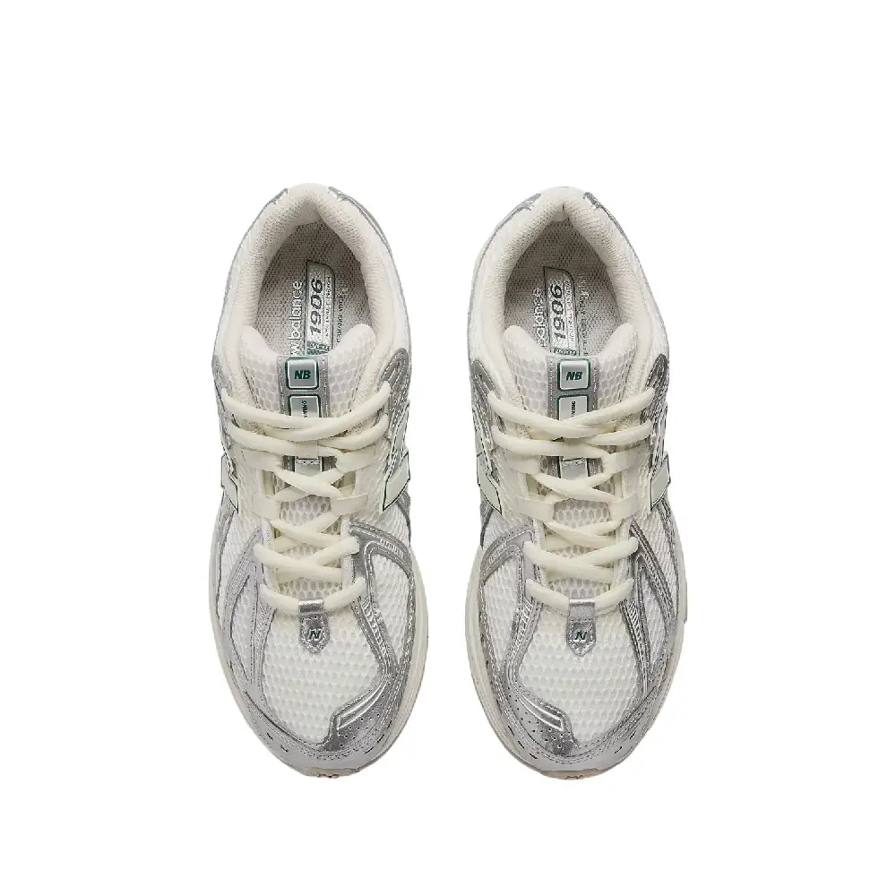 1906R Silver Metallic Sneakers - Image 3