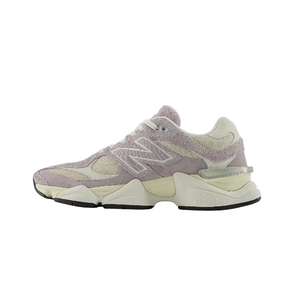 9060 Truffle Salt Timber Wolf Sneakers