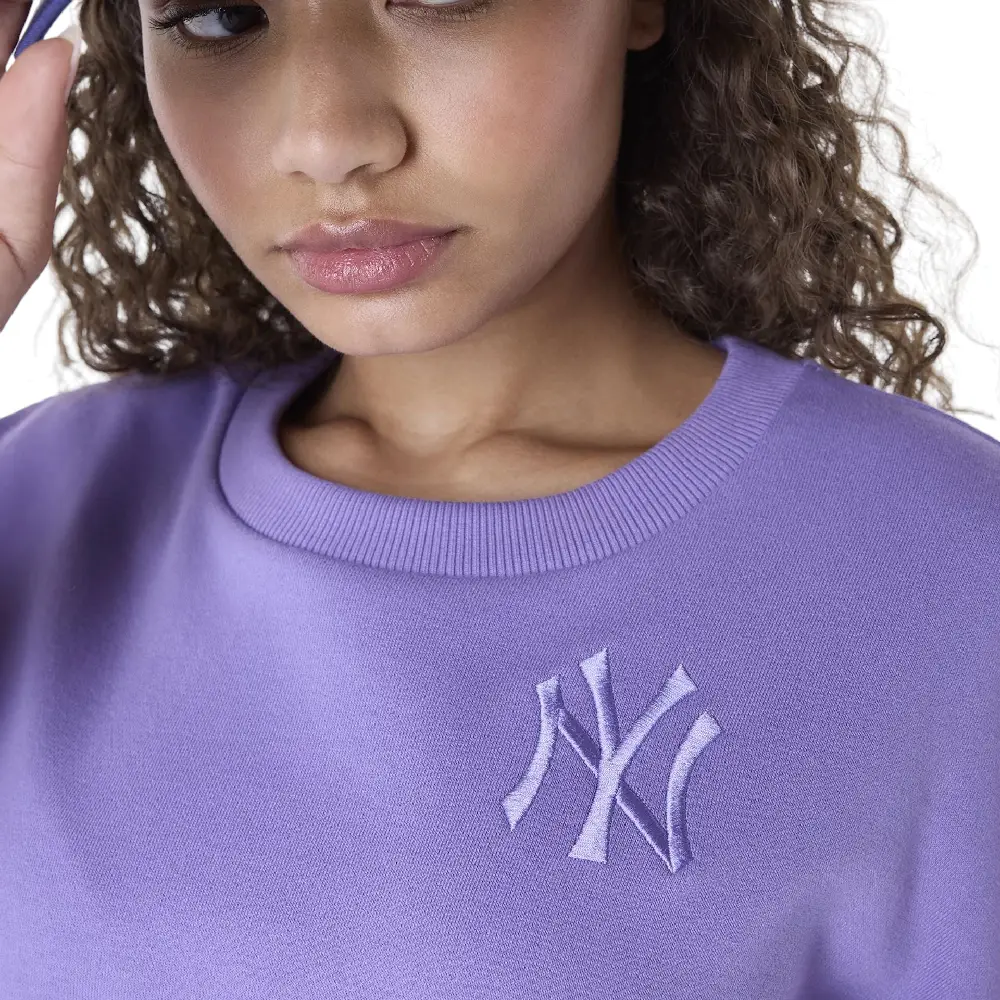 MLB League Essential New York Yankees Crew Neck Sweater - Image 3