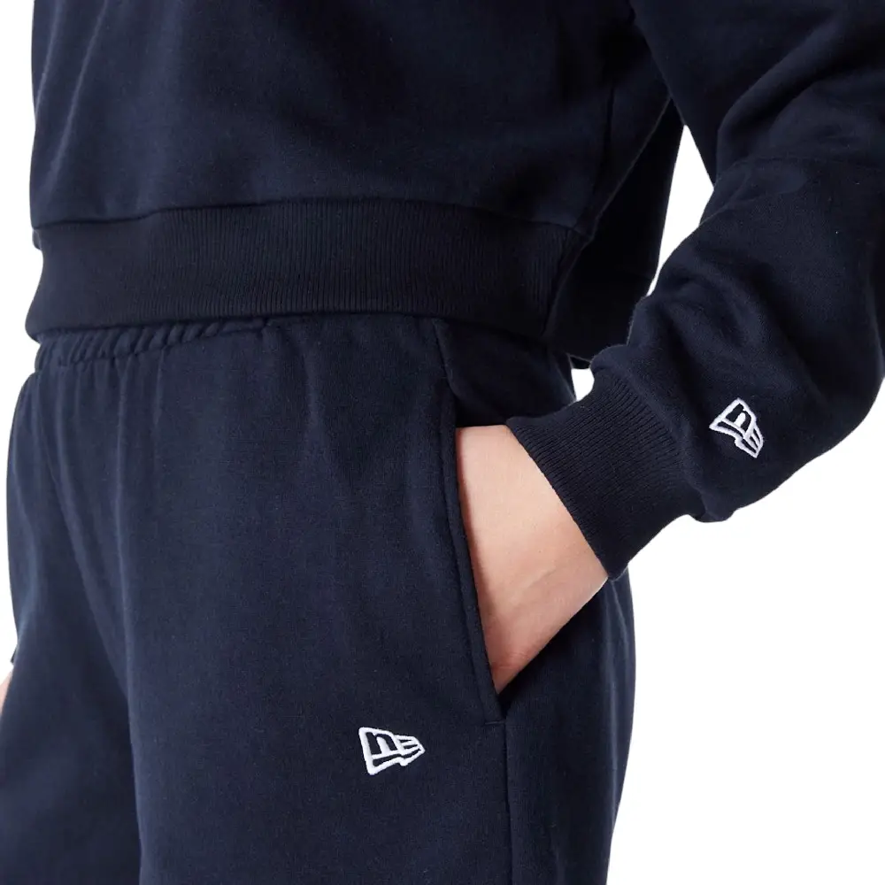 MLB League Essential New York Yankees Crop Crew Neck Sweatshirt - Image 4