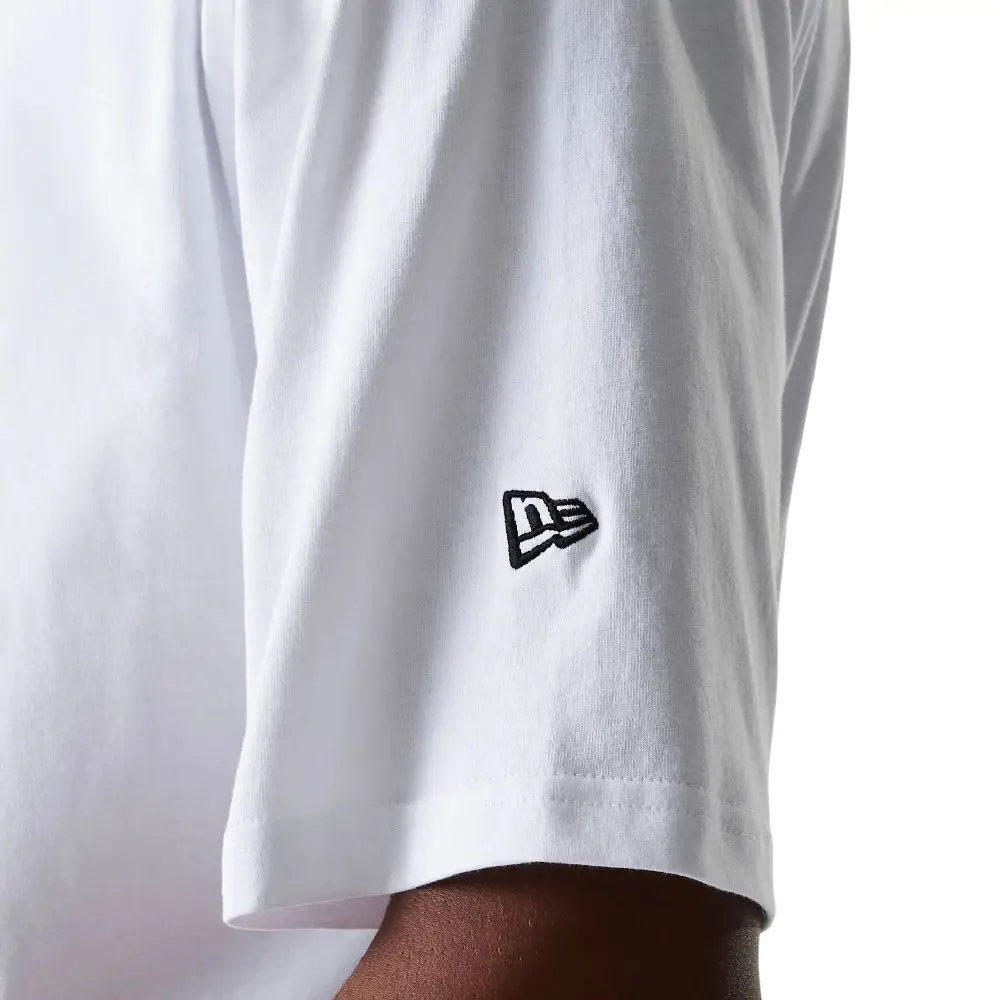 New York Yankees MLB League Essential White Oversized T-Shirt - Image 4