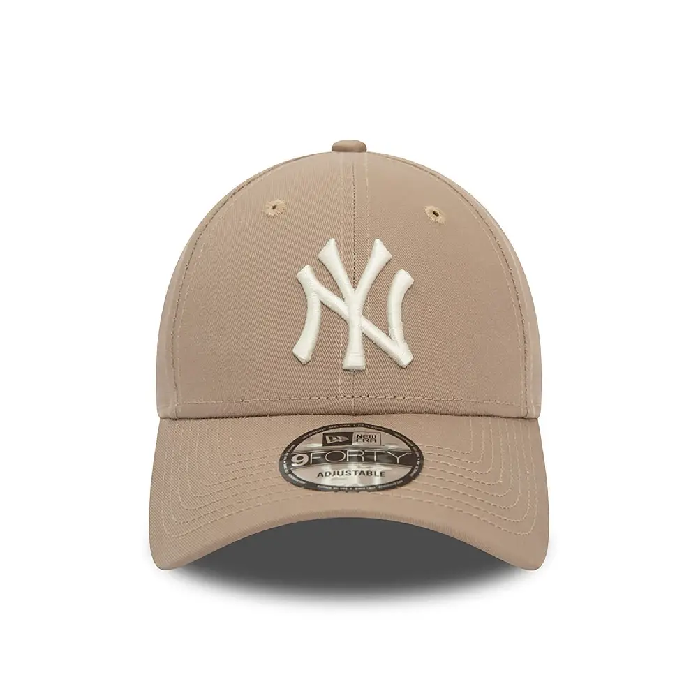 New York Yankees League Essential Brown 9Forty Adjustable Cap - Image 3