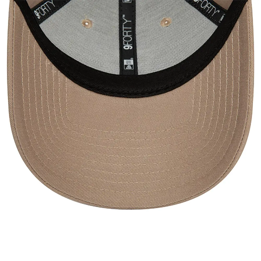 New York Yankees League Essential Brown 9Forty Adjustable Cap - Image 5