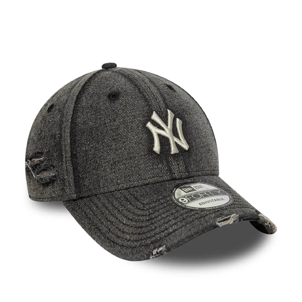 New York Yankees MLB Acid Wash Black 9FORTY Adjustable Cap - Image 2