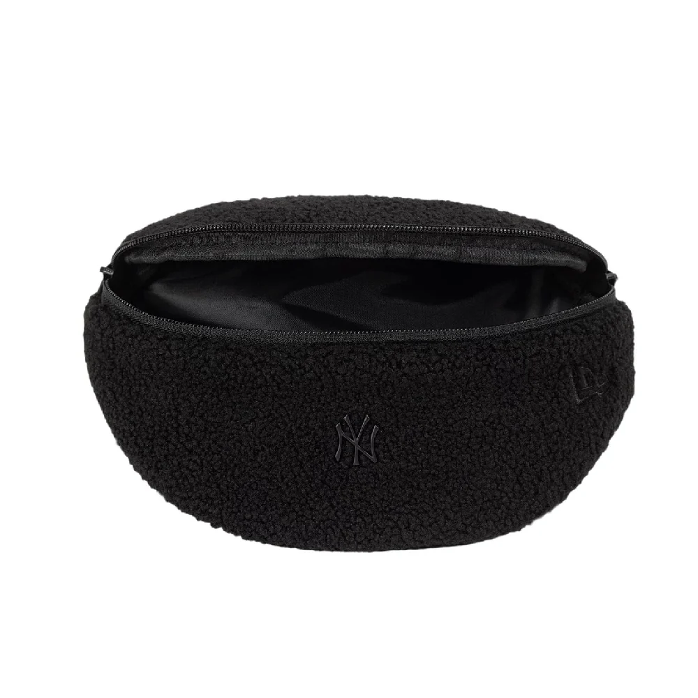 New York Yankees MLB Borg Pin Black Waist Bag - Image 3