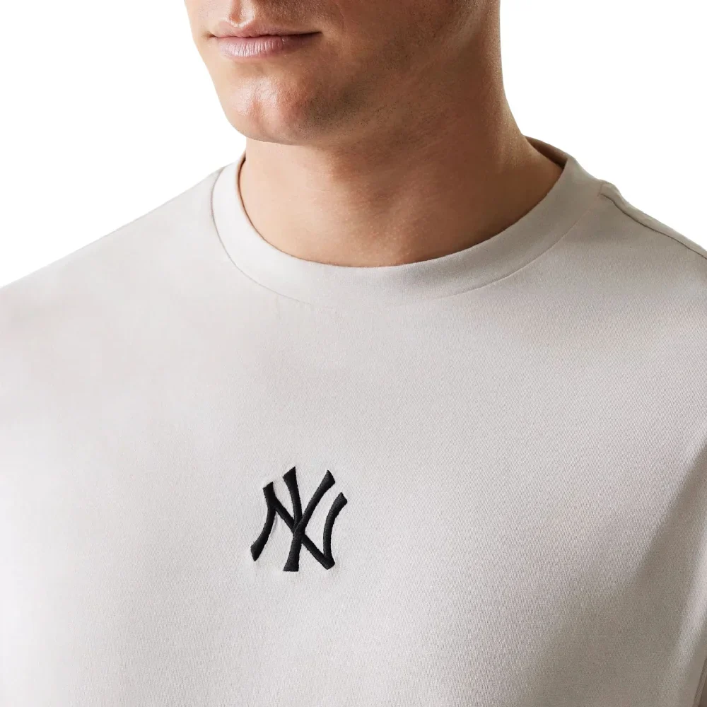 New York Yankees MLB League Essential Cream Oversized T-Shirt - Image 3