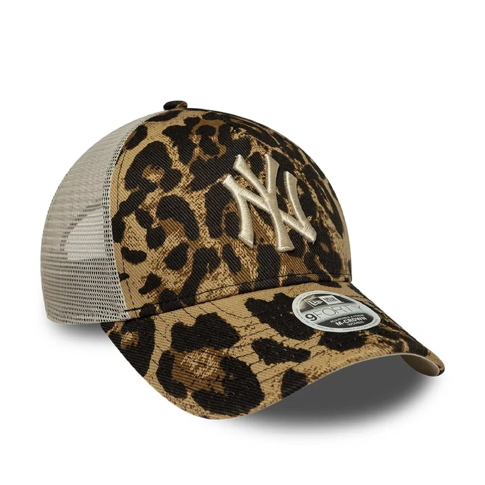 New York Yankees Womens MLB Leopard Dark Brown 9FORTY M-Crown A-Frame Trucker Adjustable Cap - Image 2