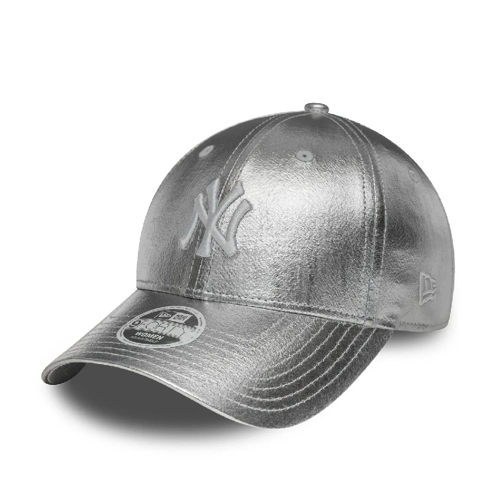 New York Yankees Womens MLB Metallic Silver 9FORTY Adjustable Cap
