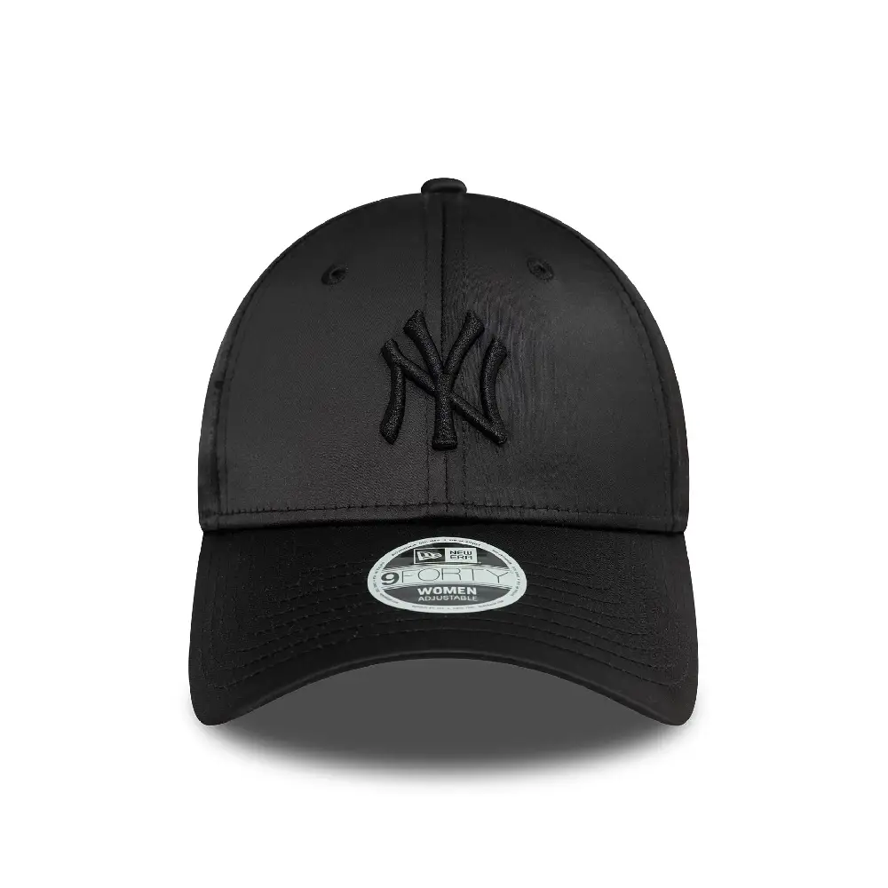 Satin New York Yankees 9FORTY Cap - Image 3