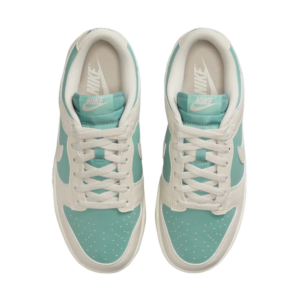 Dunk Low Light Brown Sneakers - Image 4