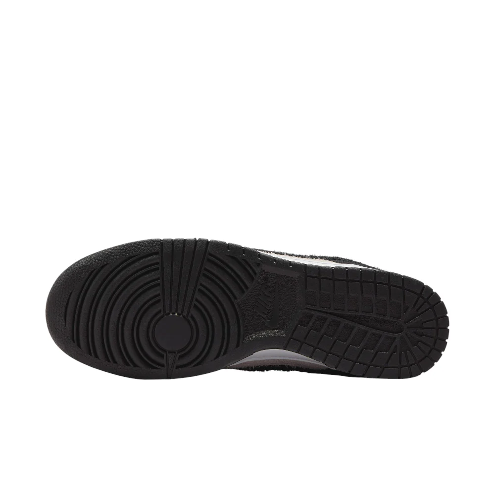 Dunk Low Retro SE White Black Sneakers - Image 6