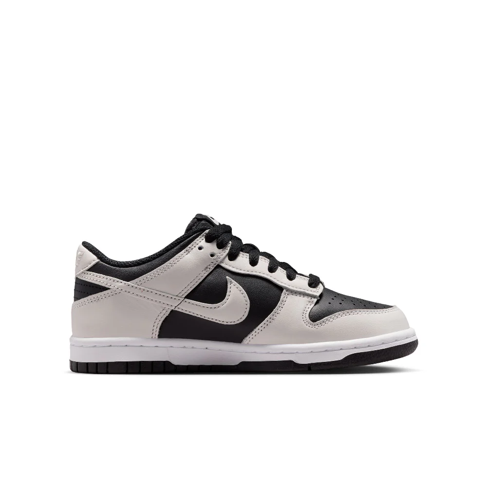 Dunk Low Sneakers Black (GS) - Image 3