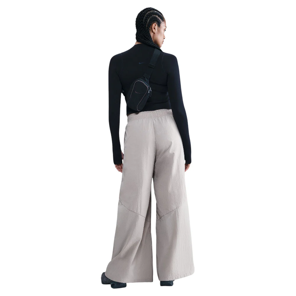 Sportswear Wide-Leg Woven Pant Grey - Image 2