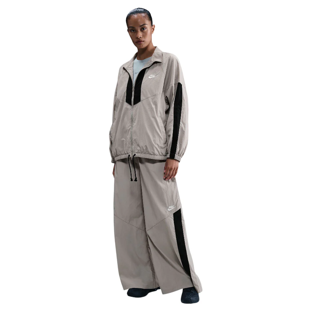 Sportswear Windrunner Oversized Jacket Grey