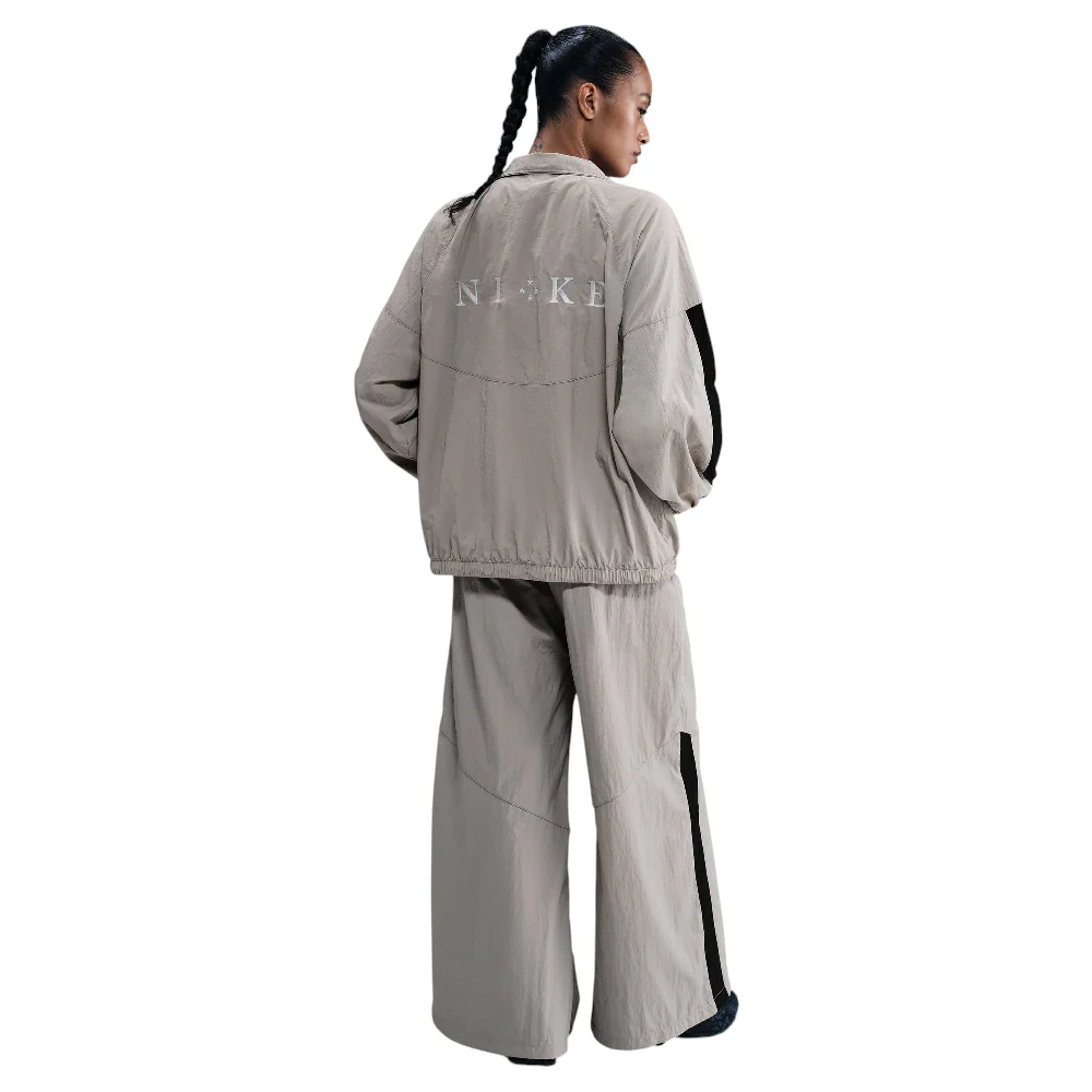 Sportswear Windrunner Oversized Jacket Grey - Image 2