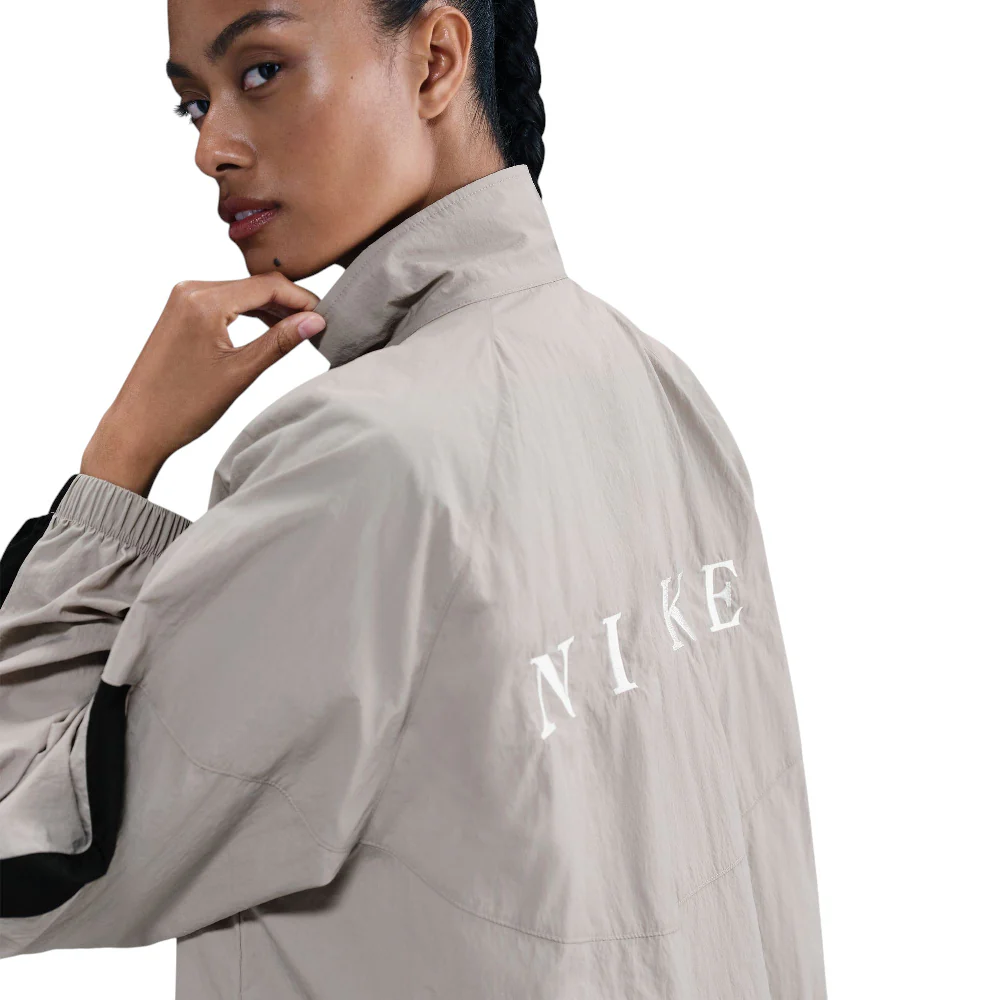 Sportswear Windrunner Oversized Jacket Grey - Image 4