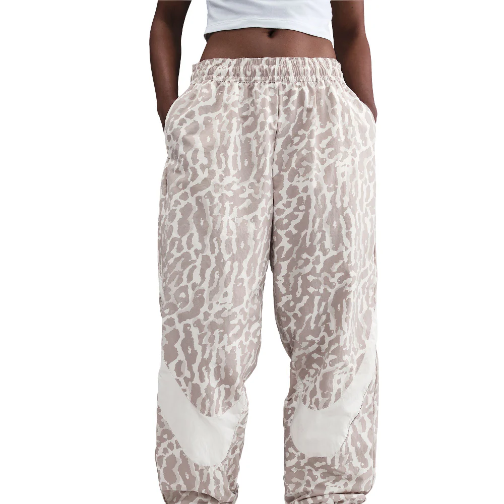 Sportswear Woven Printed Pant Grey - Image 3