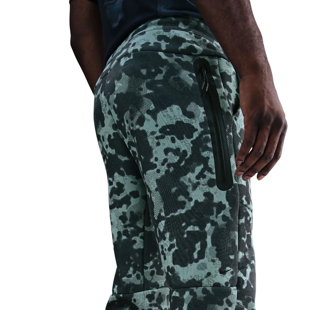 Tech Open-Hem Fleece Camo Pants Grey - Image 4
