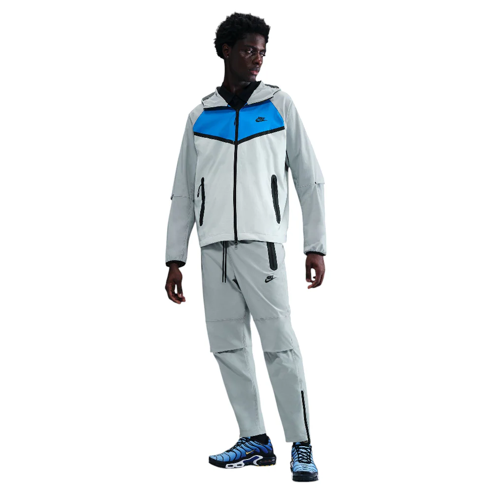 Tech Woven Open-Hem Pant Grey