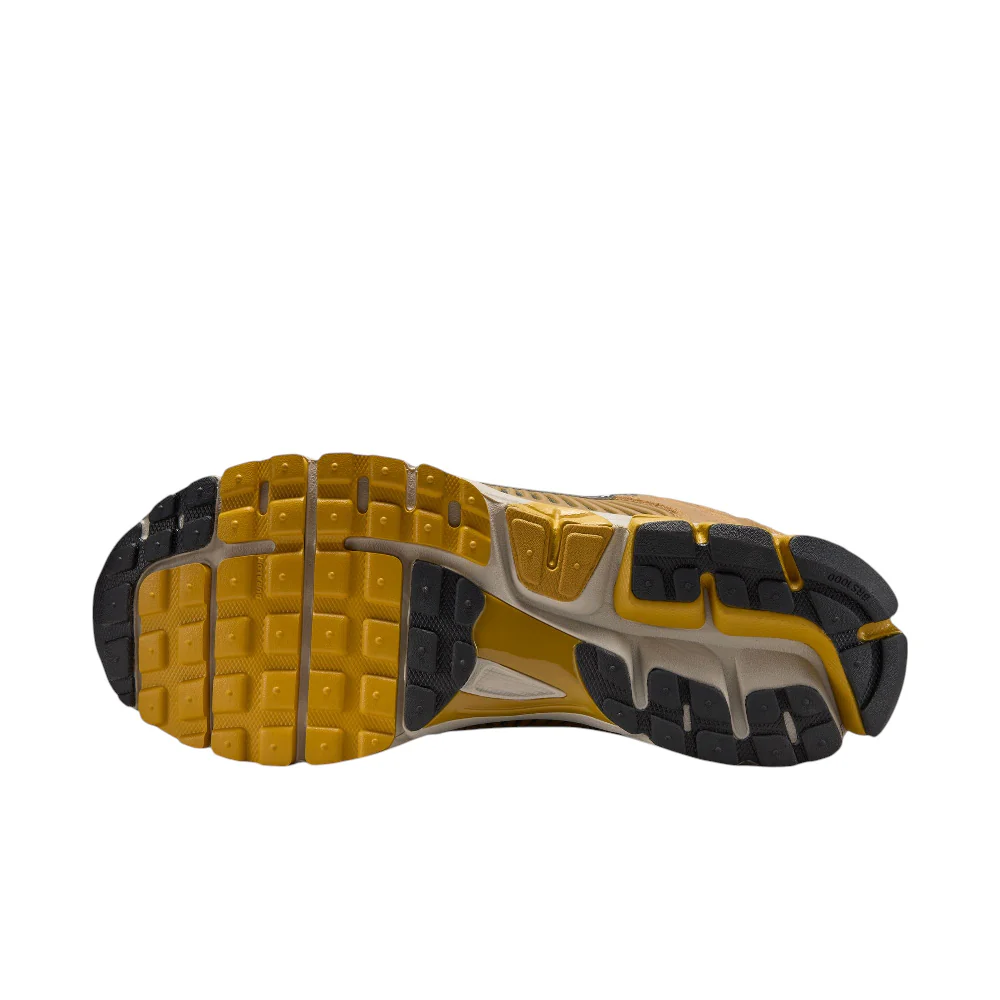 Zoom Vomero 5 Ochre Sneakers - Image 6