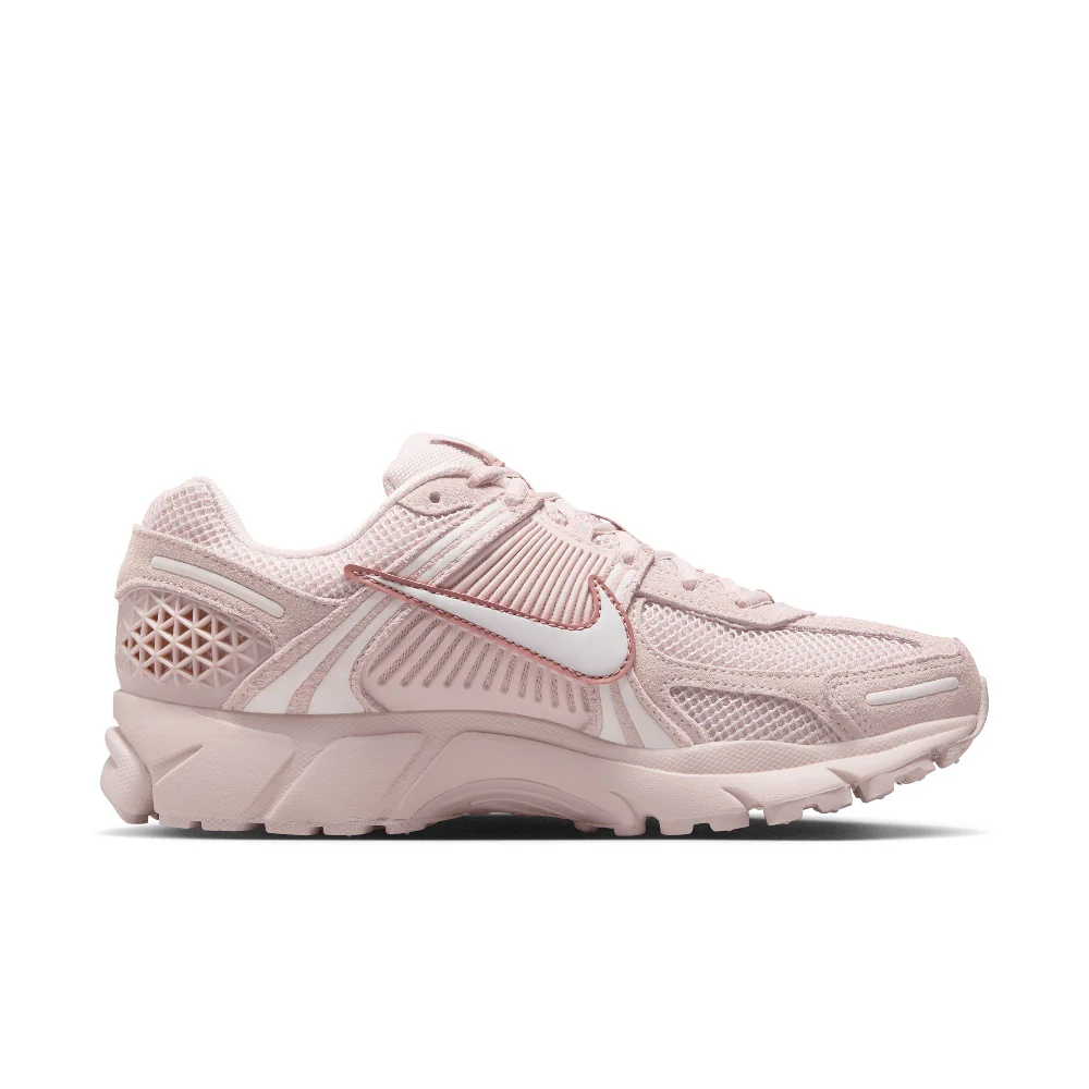 Zoom Vomero 5 Sneakers Red - Image 3