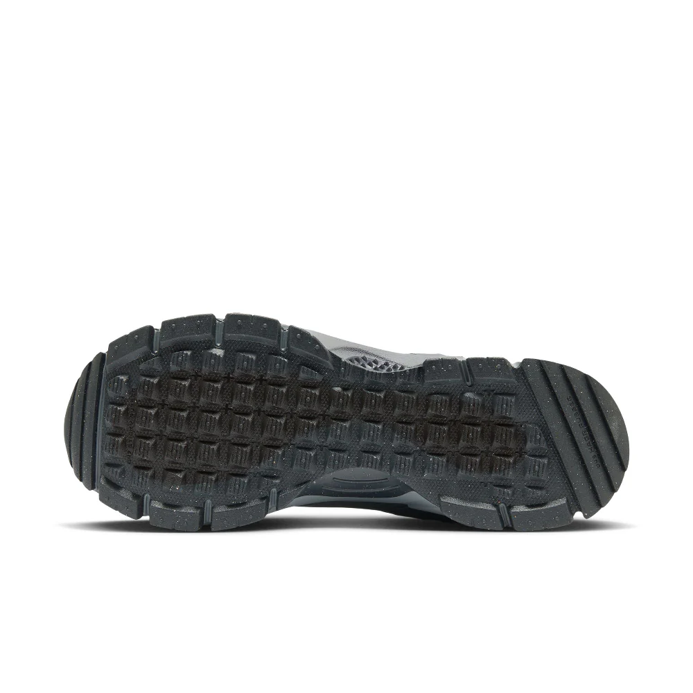 Zoom Vomero Roam Sneakers Grey - Image 6