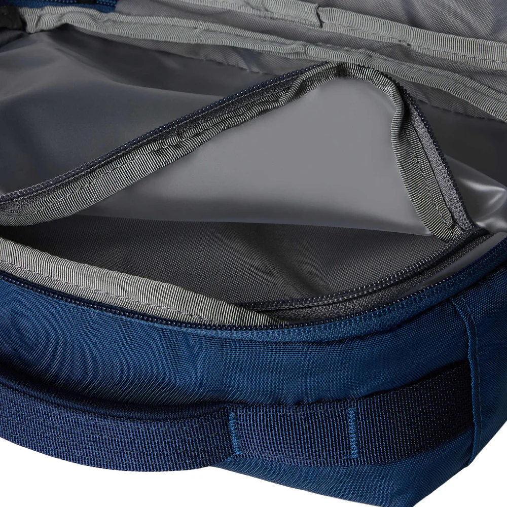 Base Camp Voyager Toiletry Kit Blue - Image 3